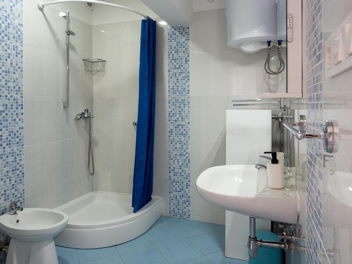 Apartments Summer Bloom Đảo Krk Ngoại thất bức ảnh