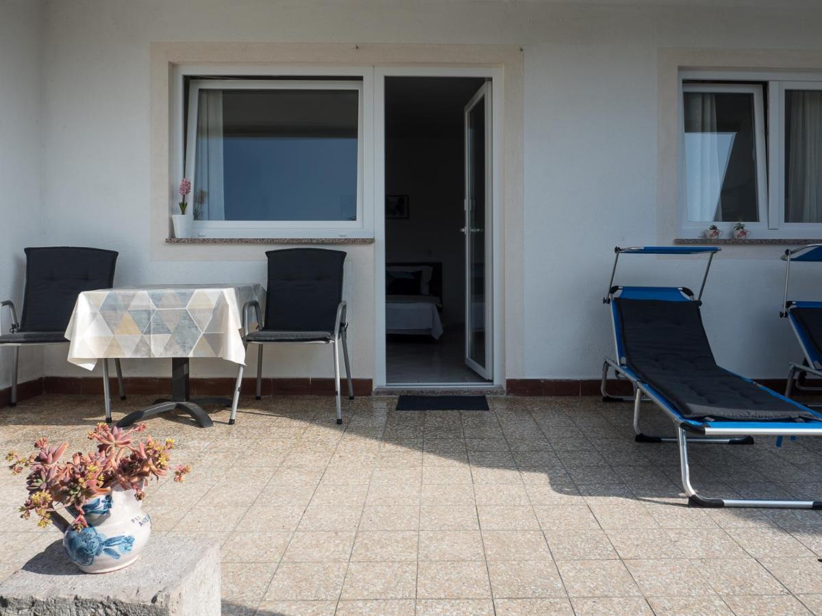 Apartments Summer Bloom Đảo Krk Ngoại thất bức ảnh