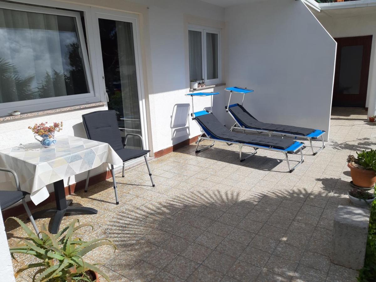 Apartments Summer Bloom Đảo Krk Ngoại thất bức ảnh
